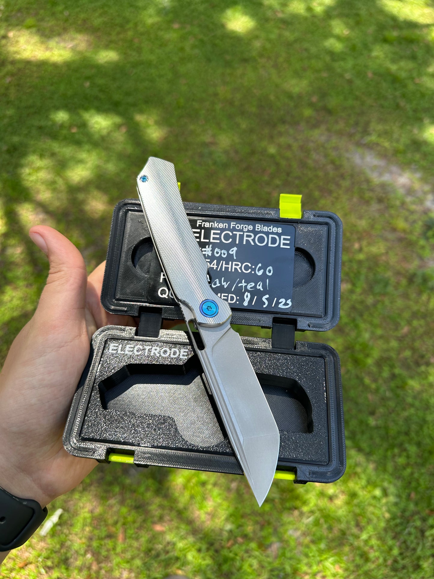 The Electrode – Titanium Folding Knife
