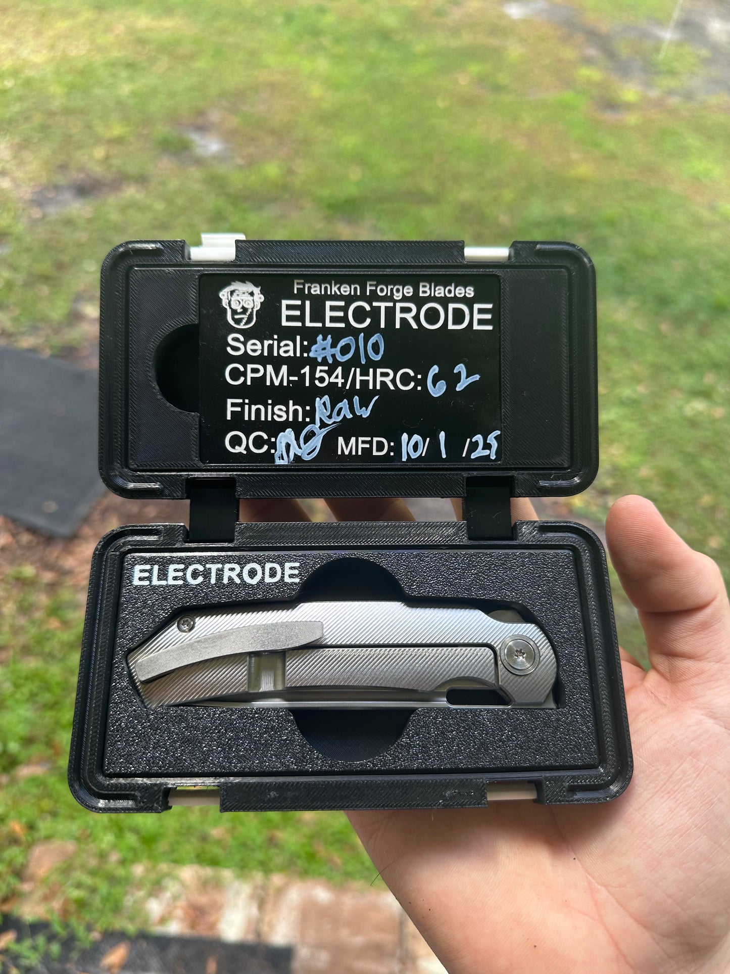 The Electrode – Titanium Folding Knife