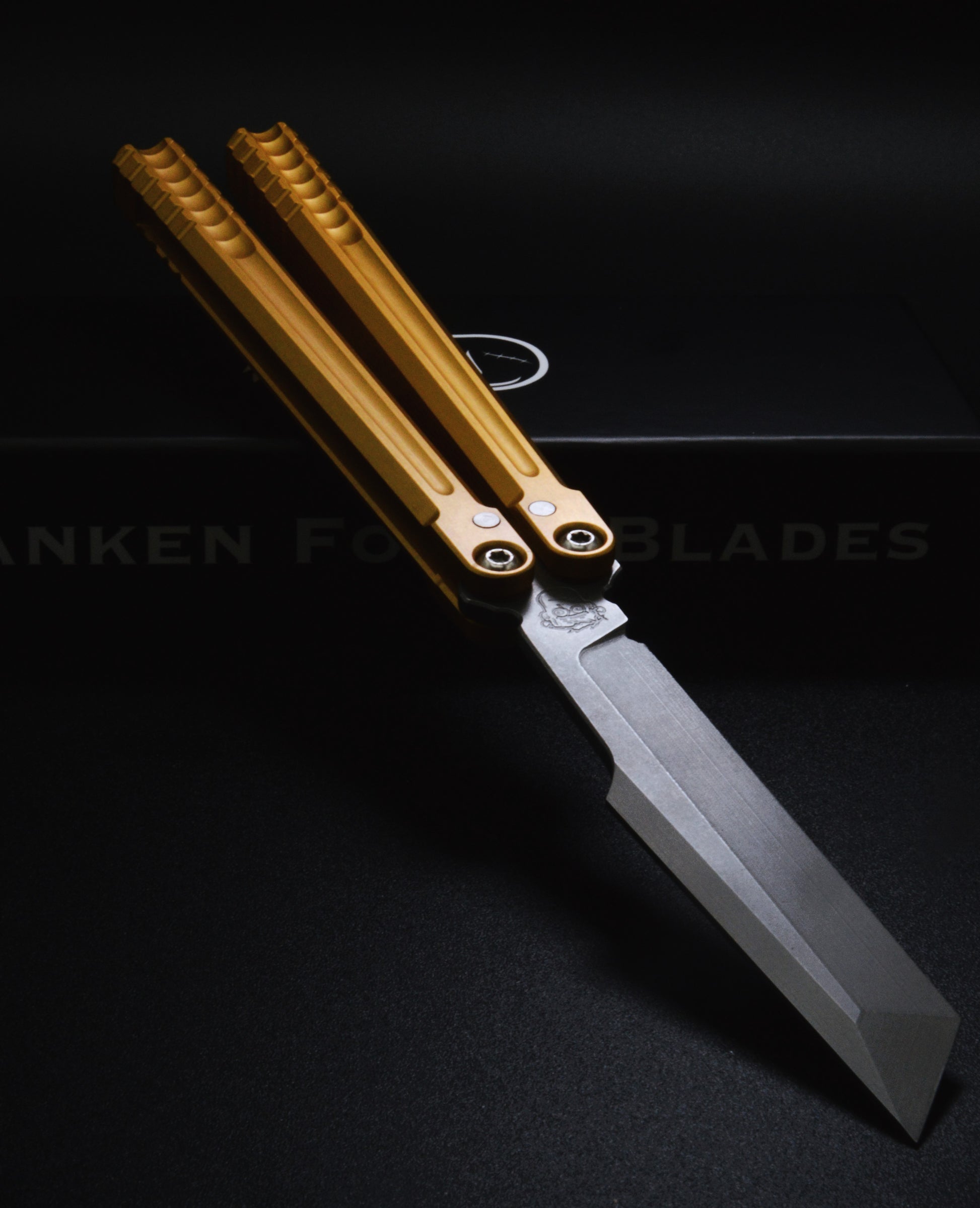 Galvanis balisong with 7075 aluminum handles and S35VN blade