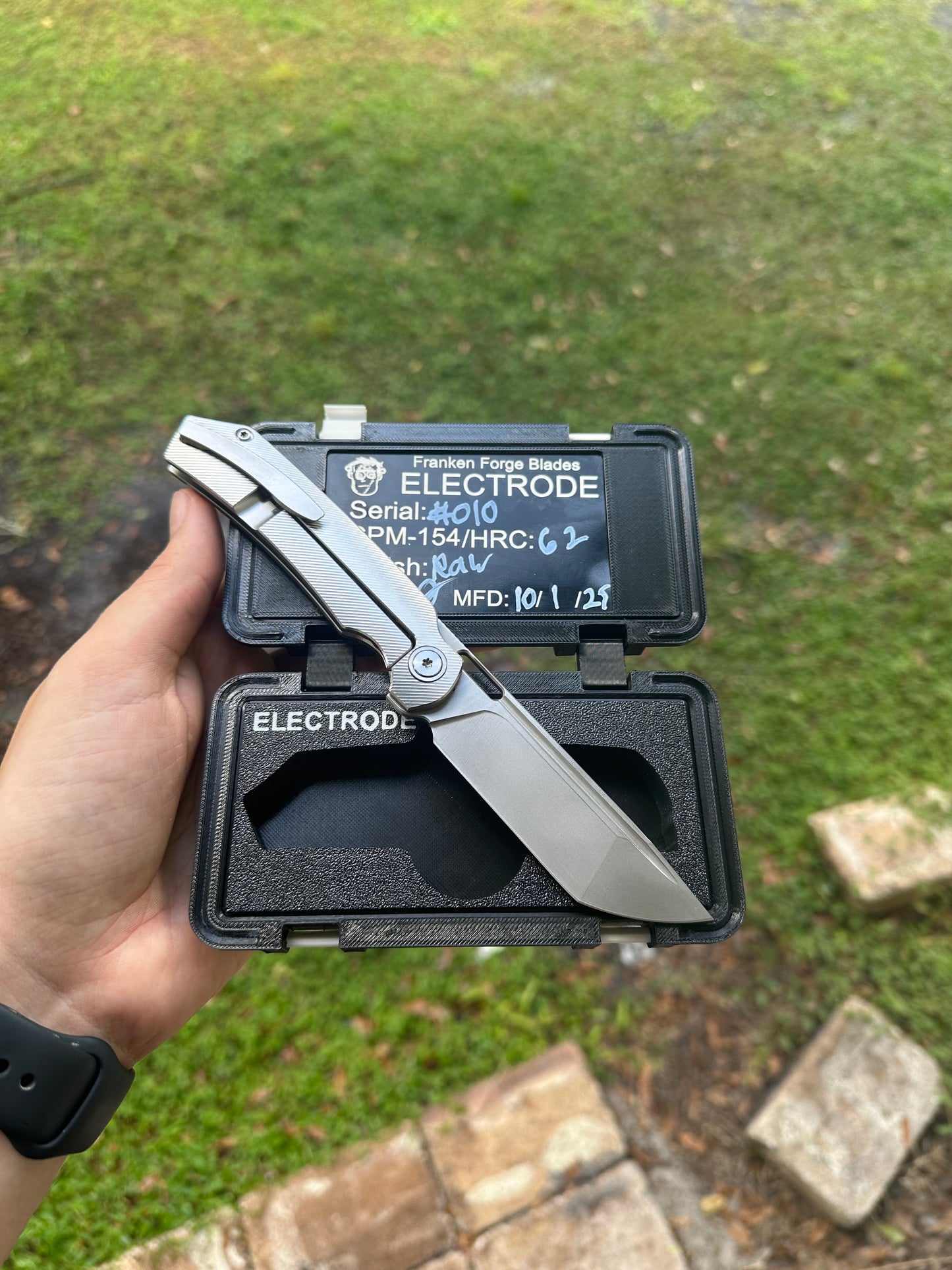 The Electrode – Titanium Folding Knife