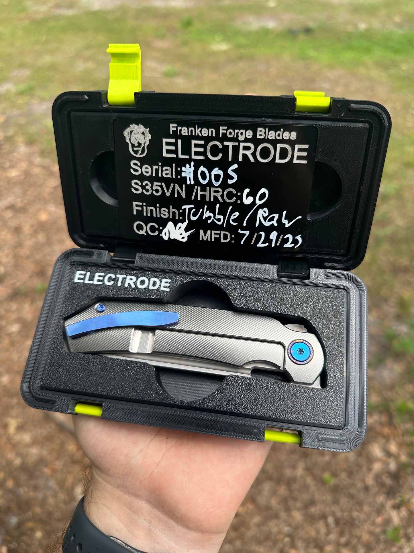 The Electrode – Titanium Folding Knife