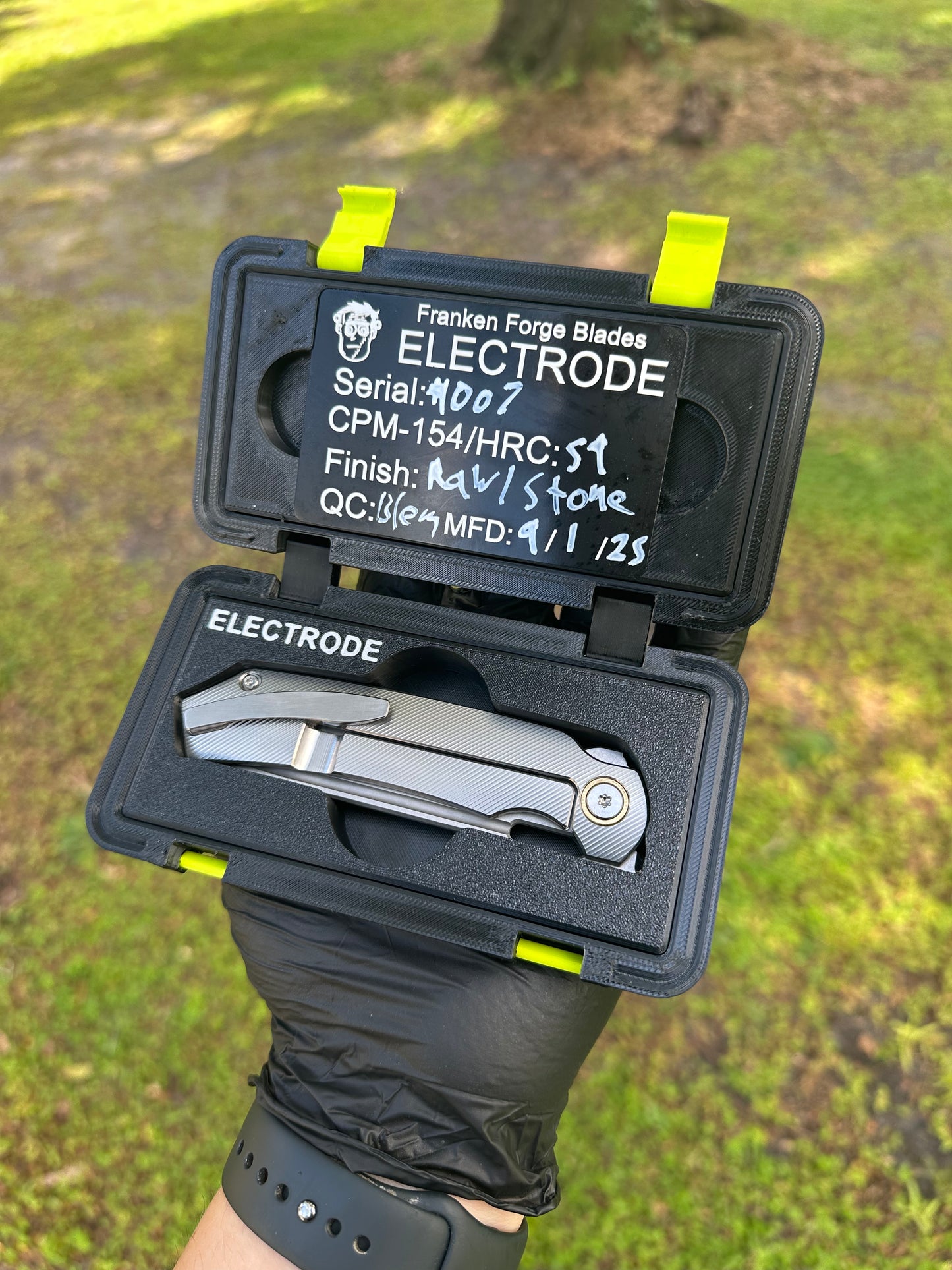 The Electrode – Titanium Folding Knife