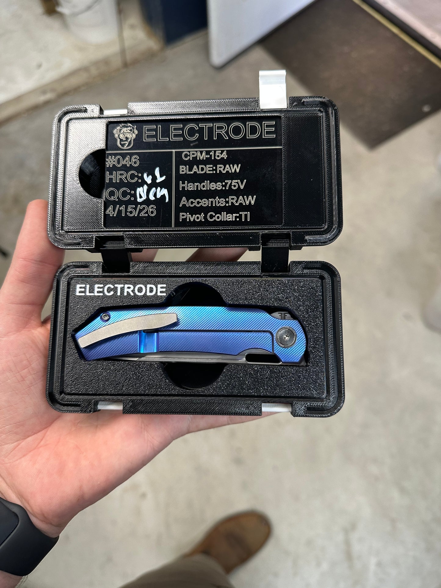 The Electrode – Titanium Folding Knife