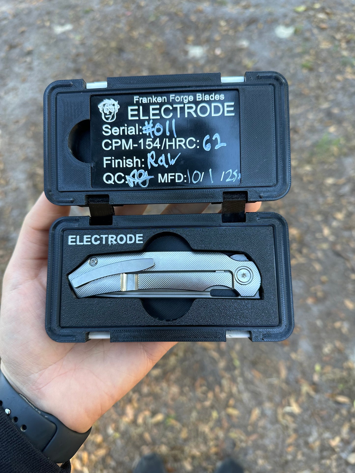 The Electrode – Titanium Folding Knife