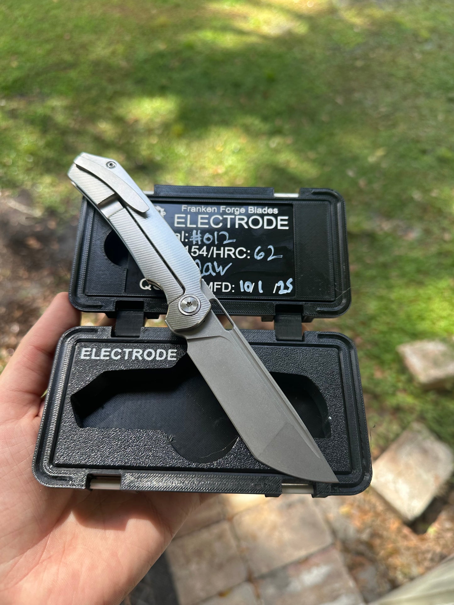 The Electrode – Titanium Folding Knife