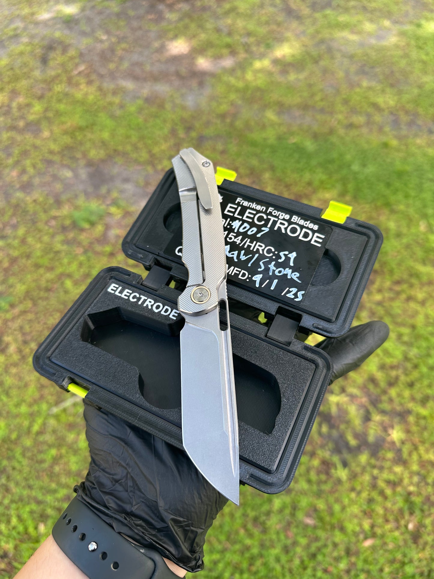 The Electrode – Titanium Folding Knife